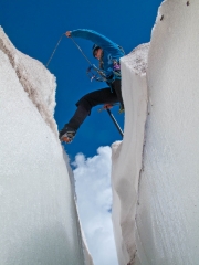 Stepping over a crevasse